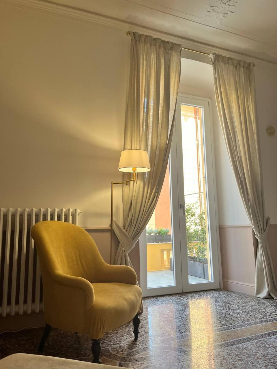 B&B Dimora Liberty Genova Exterior foto